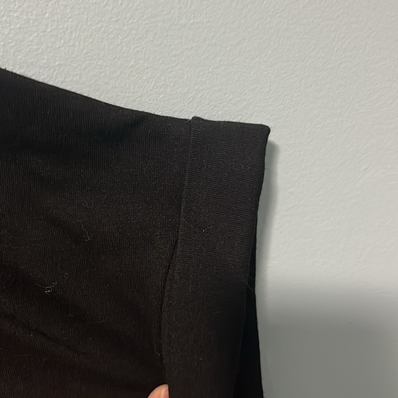 Cropped T-shirt with cuffed sleeves - Picture 3 of 4